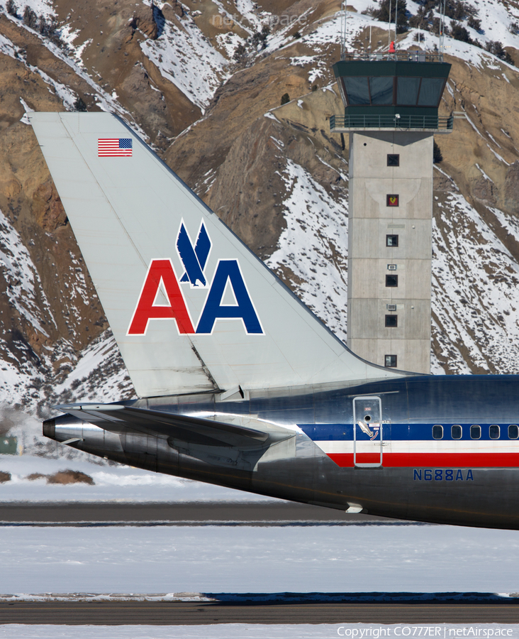 American Airlines Boeing 757-223 (N688AA) | Photo 38313