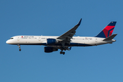 Delta Air Lines Boeing 757-232 (N688DL) at  Atlanta - Hartsfield-Jackson International, United States