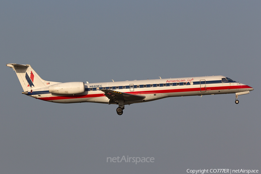 American Eagle Embraer ERJ-145LR (N689EC) | Photo 8187