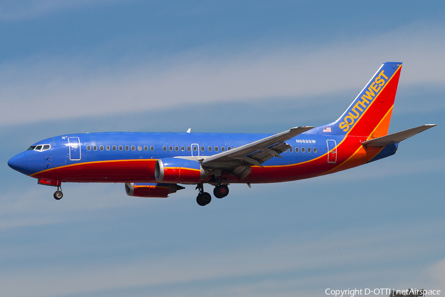 Southwest Airlines Boeing 737-3Q8 (N689SW) | Photo 187072