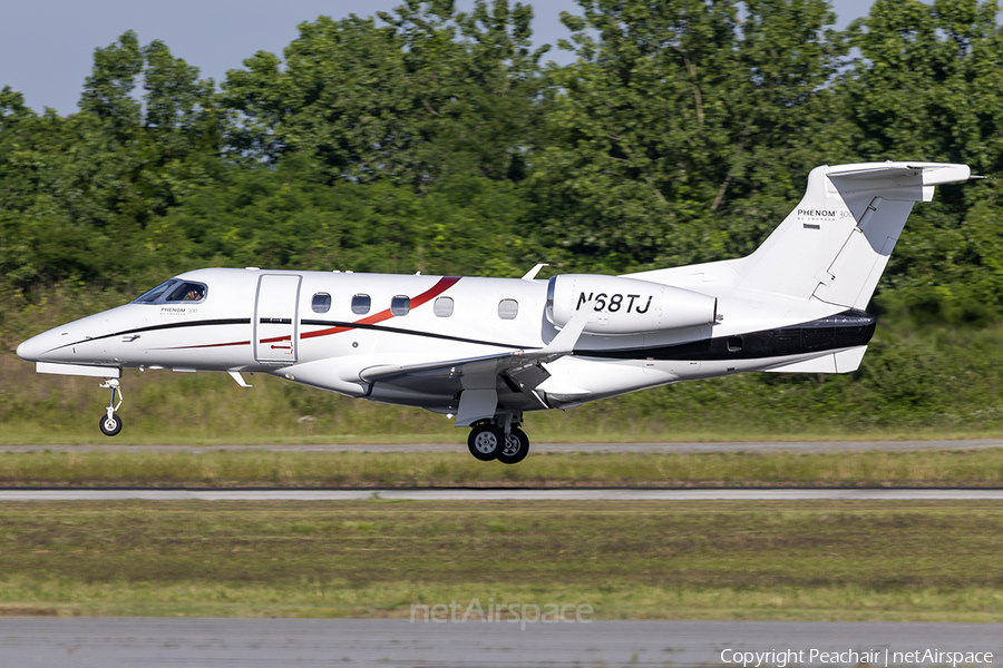 (Private) Embraer EMB-505 Phenom 300 (N68TJ) | Photo 449437