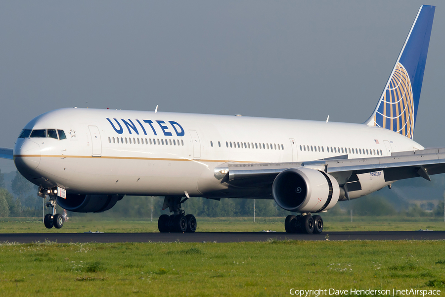 United Airlines Boeing 767-424(ER) (N69059) | Photo 22028