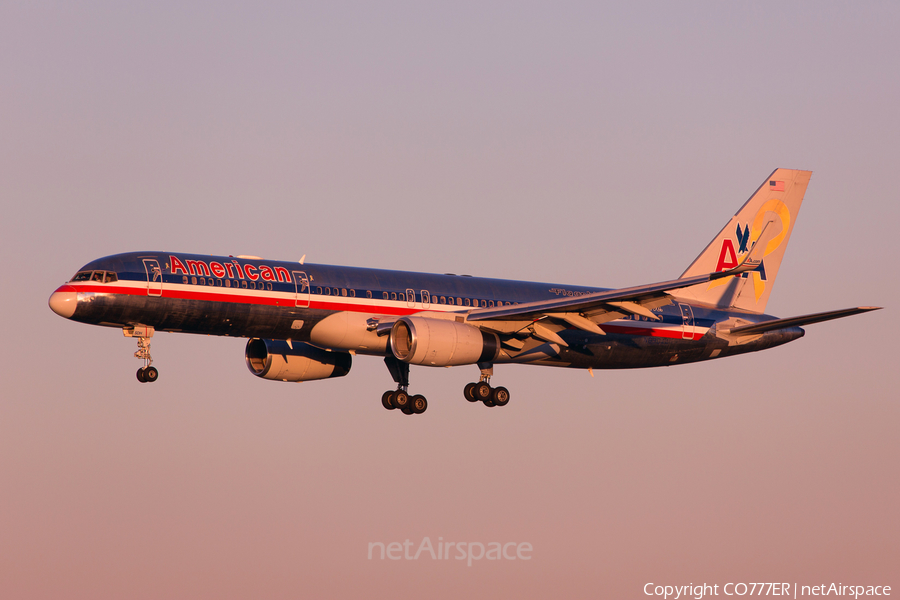 American Airlines Boeing 757-223 (N690AA) | Photo 37790