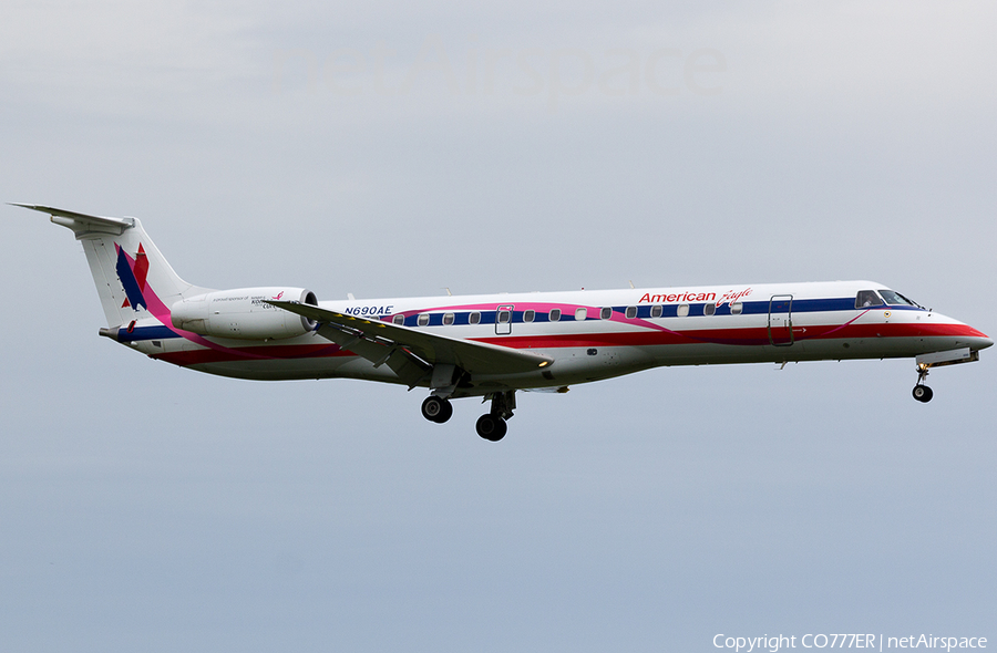 American Eagle Embraer ERJ-145LR (N690AE) | Photo 3822