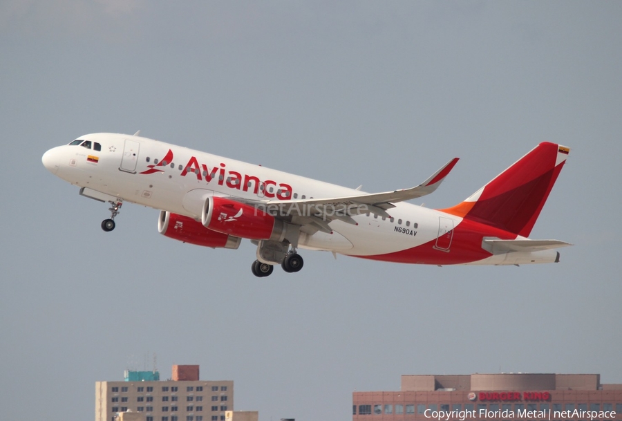 Avianca Airbus A319-132 (N690AV) | Photo 621958