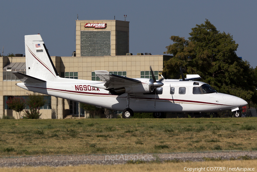 (Private) Rockwell 690B Turbo Commander (N690AX) | Photo 8329