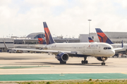 Delta Air Lines Boeing 757-232 (N690DL) at  Los Angeles - International, United States