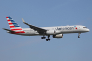 American Airlines Boeing 757-223 (N691AA) at  Amsterdam - Schiphol, Netherlands