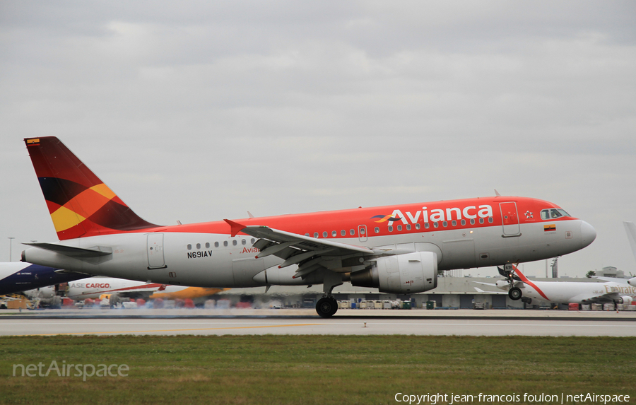 Avianca Airbus A319-115 (N691AV) | Photo 20452