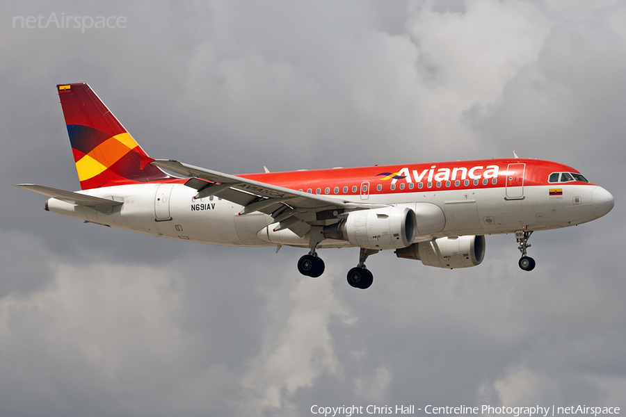 Avianca Airbus A319-115 (N691AV) | Photo 4814