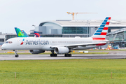 American Airlines Boeing 757-223 (N692AA) at  Dublin, Ireland