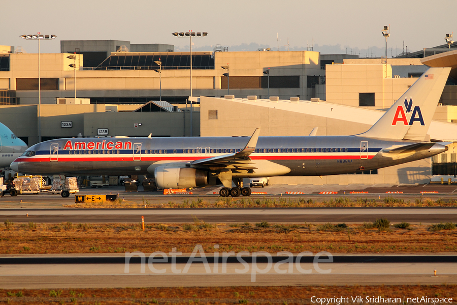 American Airlines Boeing 757-223 (N692AA) | Photo 54152