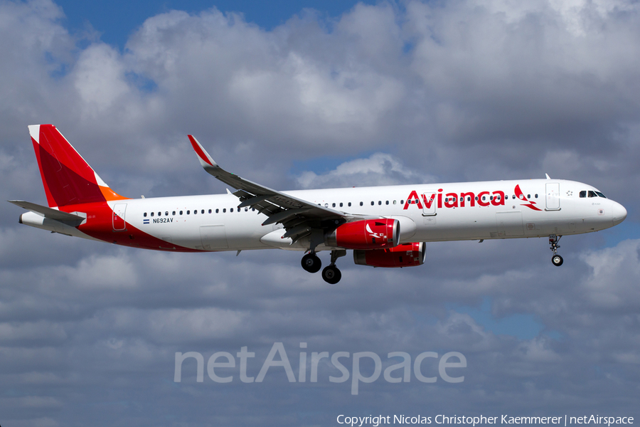 Avianca Airbus A321-231 (N692AV) | Photo 158811