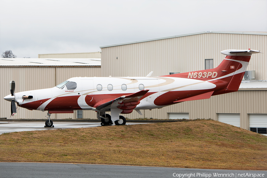(Private) Pilatus PC-12/47 (N693PD) | Photo 230155