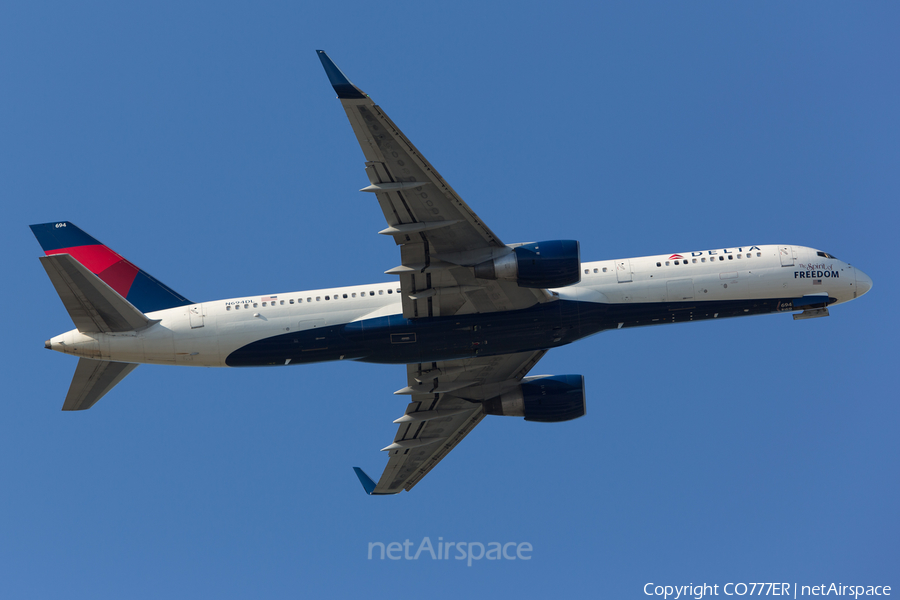 Delta Air Lines Boeing 757-232 (N694DL) | Photo 116903