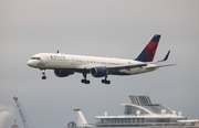 Delta Air Lines Boeing 757-232 (N694DL) at  Ft. Lauderdale - International, United States
