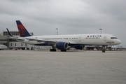 Delta Air Lines Boeing 757-232 (N694DL) at  Miami - International, United States