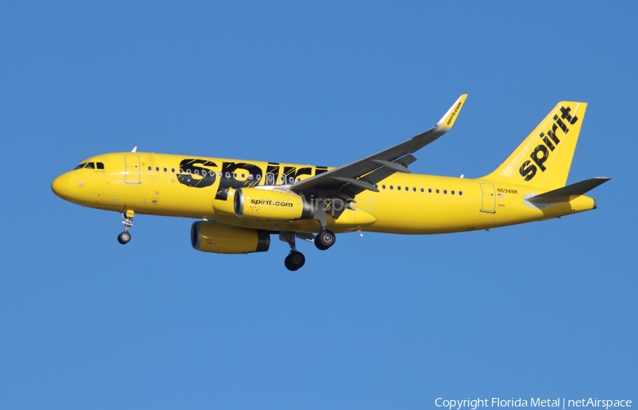 Spirit Airlines Airbus A320-232 (N694NK) | Photo 622467