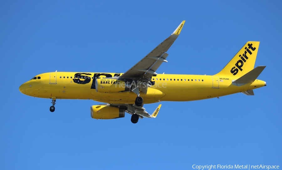 Spirit Airlines Airbus A320-232 (N695NK) | Photo 622481