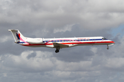American Eagle Embraer ERJ-145LR (N696AE) at  Miami - International, United States