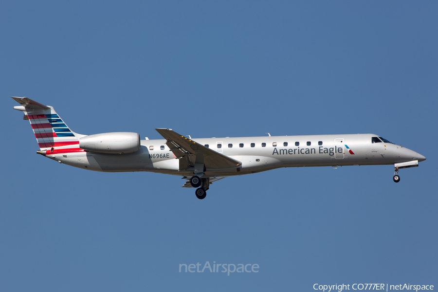 American Eagle (Envoy) Embraer ERJ-145LR (N696AE) | Photo 57238