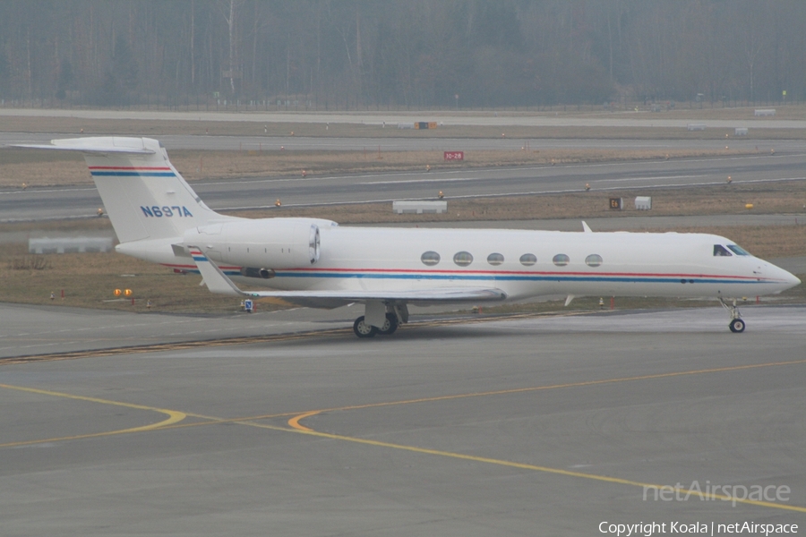 (Private) Gulfstream G-V (N697A) | Photo 592408