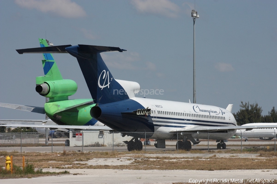 Champion Air Boeing 727-270 (N697CA) | Photo 301336