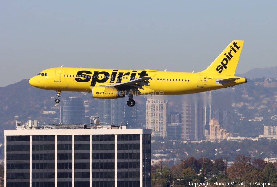 Spirit Airlines Airbus A320-232 (N697NK) | Photo 669480