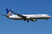 United Airlines Boeing 737-924(ER) (N69806) at  San Juan - Luis Munoz Marin International, Puerto Rico