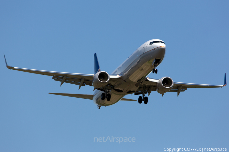 United Airlines Boeing 737-924(ER) (N69816) | Photo 47459