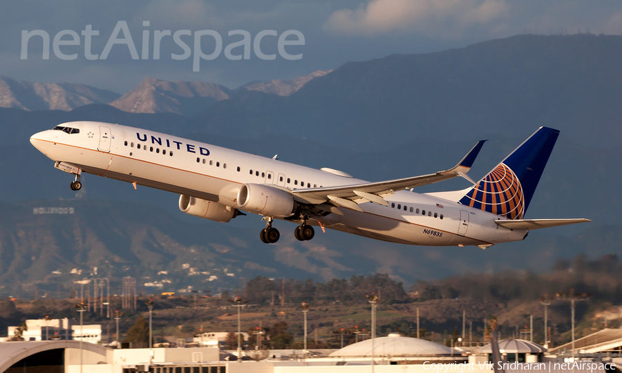 United Airlines Boeing 737-924(ER) (N69835) | Photo 99741