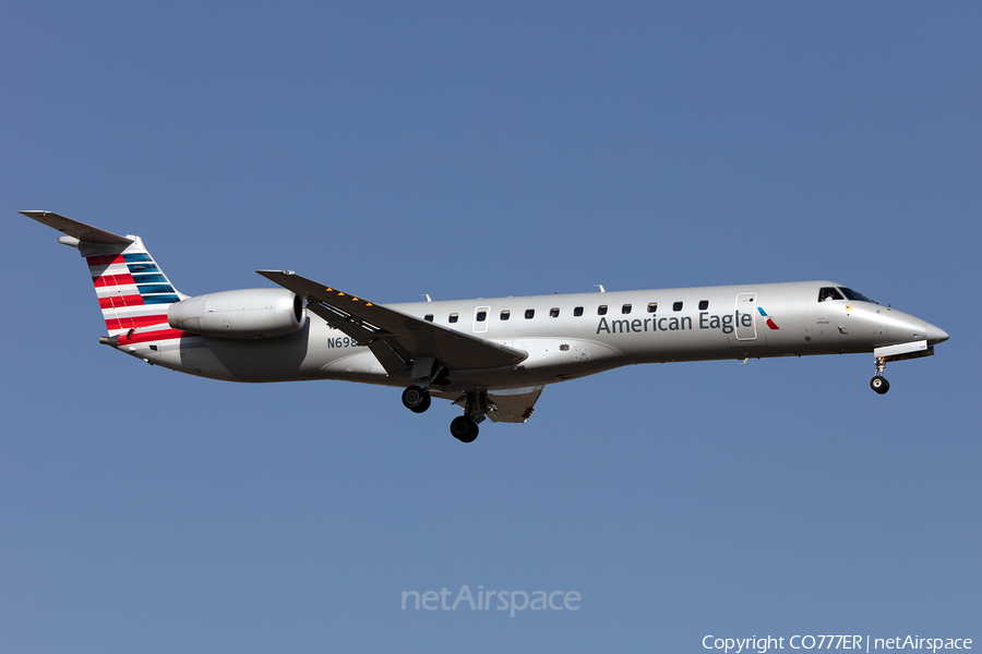 American Eagle (Envoy) Embraer ERJ-145LR (N698CB) | Photo 235353