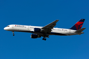 Delta Air Lines Boeing 757-232 (N698DL) at  Atlanta - Hartsfield-Jackson International, United States