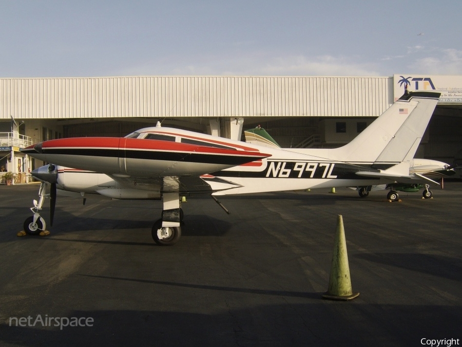 (Private) Cessna 310K (N6997L) | Photo 469262