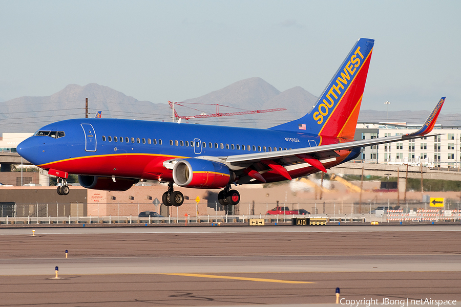 Southwest Airlines Boeing 737-7H4 (N701GS) | Photo 481