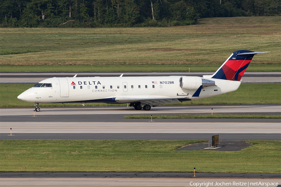 Delta Connection (SkyWest Airlines) Bombardier CRJ-200ER (N702BR) | Photo 189015