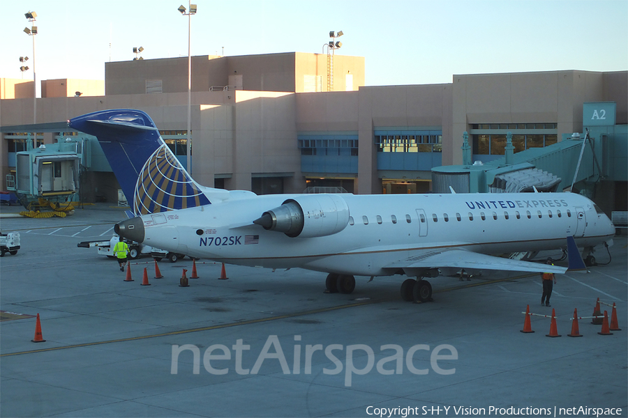 United Express (SkyWest Airlines) Bombardier CRJ-701ER (N702SK) | Photo 15050
