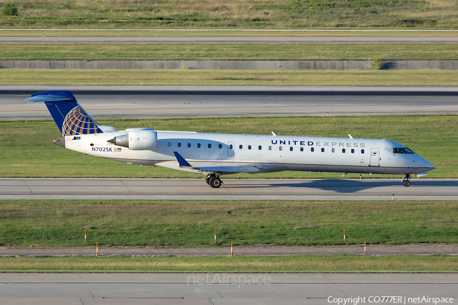 United Express (SkyWest Airlines) Bombardier CRJ-701ER (N702SK) | Photo 289754