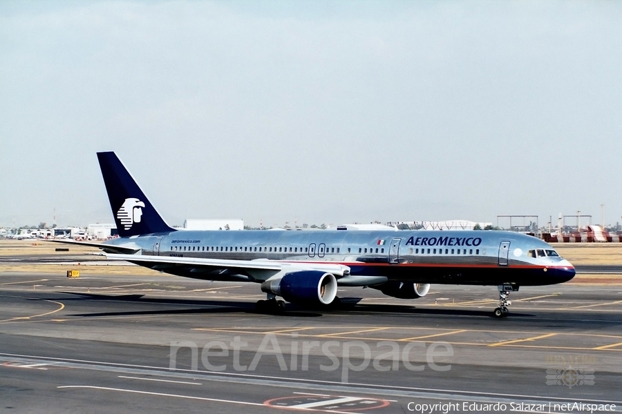 AeroMexico Boeing 757-29J (N703AM) | Photo 171281