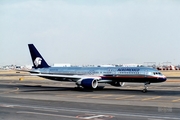 AeroMexico Boeing 757-29J (N703AM) at  Mexico City - Lic. Benito Juarez International, Mexico