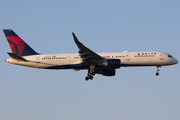 Delta Air Lines Boeing 757-2Q8 (N703TW) at  London - Heathrow, United Kingdom