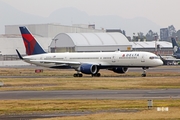 Delta Air Lines Boeing 757-2Q8 (N703TW) at  Mexico City - Lic. Benito Juarez International, Mexico