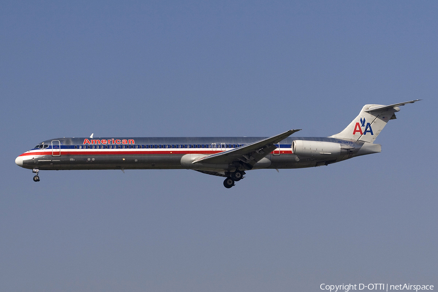 American Airlines McDonnell Douglas MD-82 (N70425) | Photo 279518