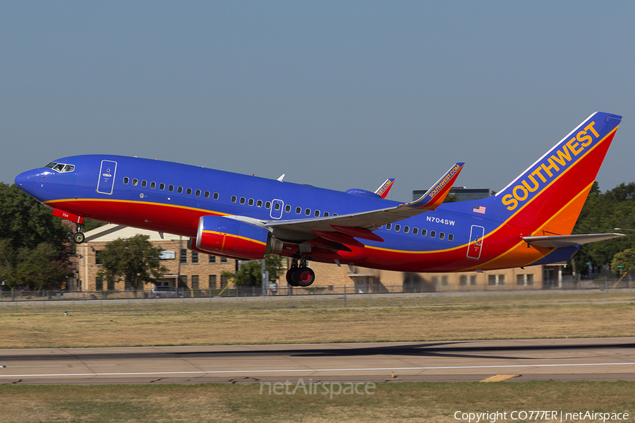Southwest Airlines Boeing 737-7H4 (N704SW) | Photo 7879