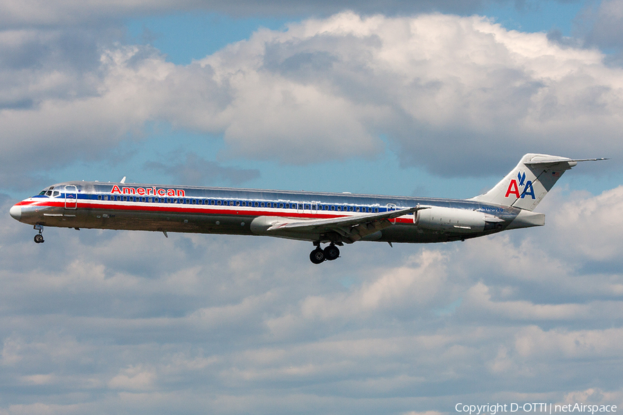 American Airlines McDonnell Douglas MD-82 (N70529) | Photo 259849