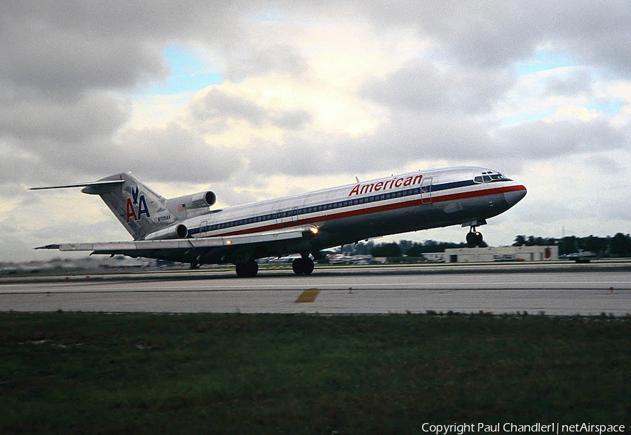 American Airlines Boeing 727-223(Adv) (N705AA) | Photo 66143