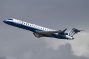 United Express (SkyWest Airlines) Bombardier CRJ-701ER (N705SK) at  Los Angeles - International, United States