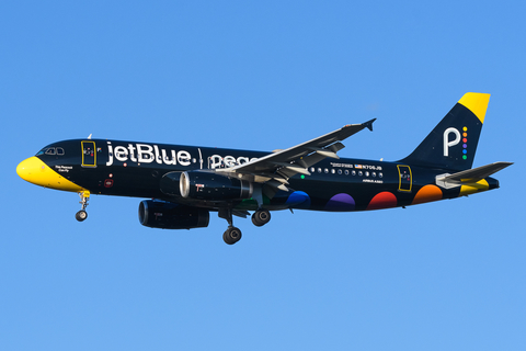 JetBlue Airways Airbus A320-232 (N706JB) at  Windsor Locks - Bradley International, United States