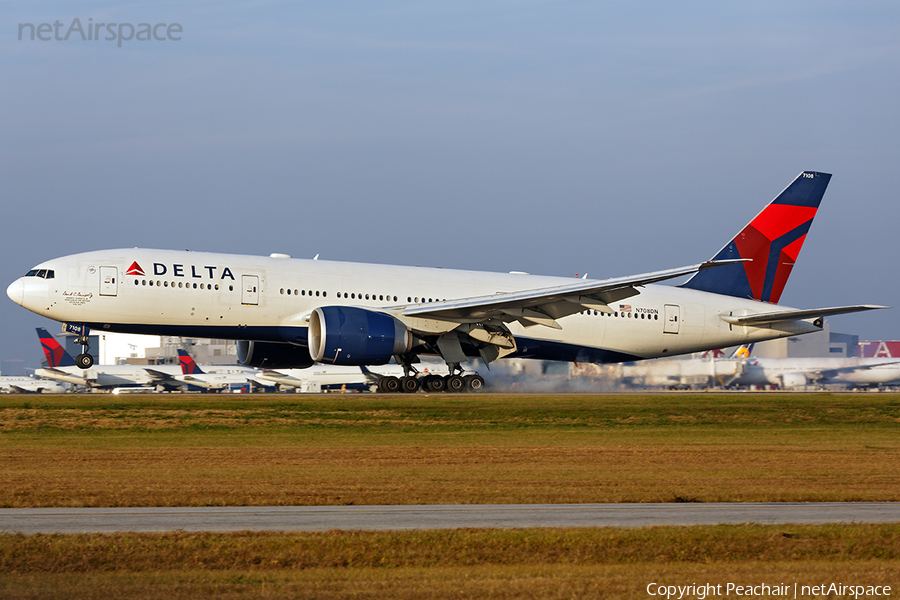Delta Air Lines Boeing 777-232(LR) (N708DN) | Photo 202326