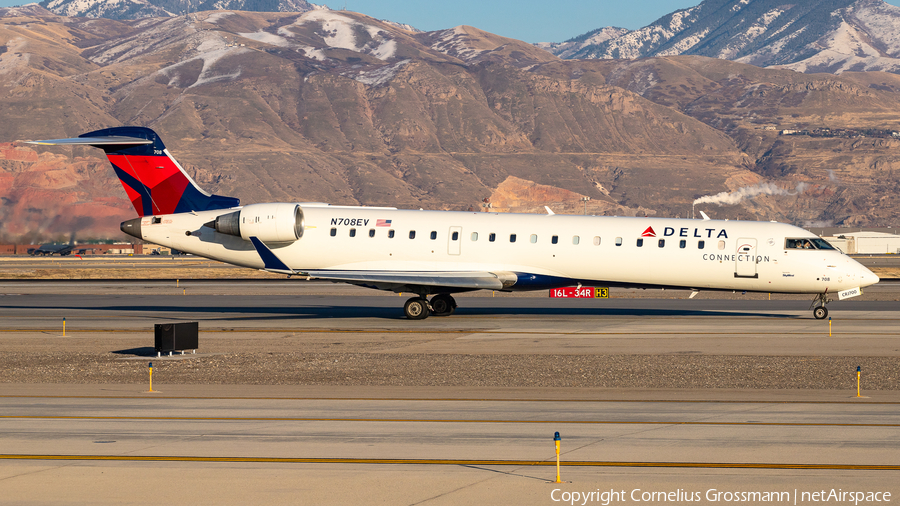 Delta Connection (SkyWest Airlines) Bombardier CRJ-550 (N708EV) | Photo 661212